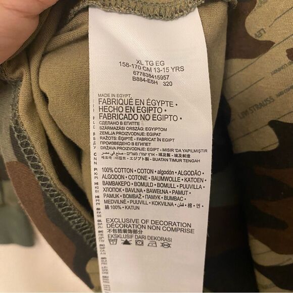 Levi’s Camo Box Tab Longsleeve Tee Shirt Green unisex youth boys cotton XL 13-15 - Picture 9 of 9